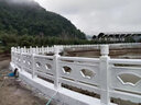 世腾福建池塘扇形仿石护栏混凝土水泥仿大理石栏杆河道景区桥梁水库 仿石护栏 实拍图