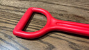 Hape(德国)儿童玩沙玩具沙滩挖沙挖土大铲红色玩雪工具生日礼物E4059 实拍图