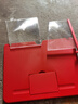 【京东快递】手机桌面屏幕放大器拉伸手机支架3d屏幕高清手机放大镜10寸 包邮 10寸红色1个 实拍图