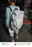 迪卡侬双肩背包NH100书包学生城市轻户外徒步登山旅行出差通勤踏青春游 淡米灰-20L 实拍图