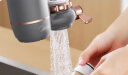 美的（Midea）净水器水龙头过滤器家用自来水滤水器直饮前置过滤器厨房卫生间通用除水垢除余氯双出水可清洗滤芯 一机五芯【四年免换芯】 实拍图