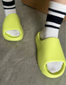 阿迪达斯Yeezy SLIDE苹果椰子男女夏日清凉运动拖鞋HQ6447UK842 实拍图