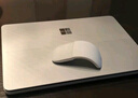 微软 Surface Arc 弯折蓝牙无线鼠标 亮铂金 弯折鼠标启动/关闭 多指触控手势 电池供电 多设备兼容 实拍图