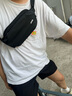 吉普（JEEP）胸包男士斜挎包大容量单肩包休闲通勤机能包防泼水时尚潮流小背包 黑色【防泼水 可放水杯】 实拍图
