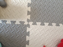 【无毒无甲醛无异味】防水防污泡沫拼接垫儿童爬行垫可擦洗地垫 灰色+白色-送边条 60*60*2.0cm厚【12片/防滑防摔】 实拍图