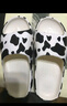 卡帝乐鳄鱼拖鞋女踩屎感居家拖鞋一字拖浴室凉拖鞋子女 0824 奶牛 36-37 实拍图