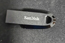 闪迪（SanDisk）256GB USB3.2 U盘 CZ550黑色 安全加密 数据恢复 学习办公电脑车载 小巧便携 高速大容量优盘 实拍图