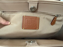 蔻驰（COACH）【品牌直供】女士经典标志CITY大号托特包单肩包CV976SVPWH 实拍图