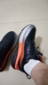 【特步制造商】飞翼1.0轻便减震夏季透气软底运动跑步潮鞋 库里南黑/桔/闪光银 41 实拍图