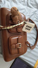 南风Chio2nd桑巴酒廊枕头包包女包秋冬复古波士顿包通勤手提单肩包 【棕色】桑巴酒廊枕头包 实拍图