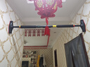 京东京造 家用单杠室内引体向上器 成人免打孔门上健身器材运动吊杆中款 实拍图