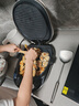 美的（Midea）电饼铛 家用双面加热煎烤机烙饼电煎饼锅34大尺寸加深烤盘上下盘可拆洗早餐机烤肉电饼档JKE3478 实拍图
