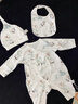 戴维贝拉（DAVE＆BELLA）新生儿夹棉连体衣女宝宝百天衣服冬装新款初生婴儿外出服幼童爬服 粉底印花【现货】 59cm （建议身高52-59cm） 实拍图