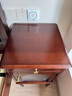 巢趣法式复古实木床头柜卧室储物柜小柜子复古床边置物柜 黛尔床头柜【黑胡桃色】 实拍图