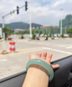 行芳 缅甸玉手镯老坑冰种玉镯浅绿油青玉手镯宽飘花玉石处理镯子女款 内径57-58mm 实拍图
