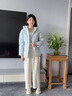波司登（BOSIDENG）冬季羽绒服女士宽松休闲加厚90绒连帽百搭舒适外套B250245128 天蓝爱心印花9W38 -实物偏灰 S 160/84A 体重约100-110斤 实拍图