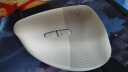 罗技（Logitech）Lift人体工学鼠标 垂直鼠标 小手鼠标 无线蓝牙鼠标 3台设备秒切换 带Logi Bolt接收器 白色 实拍图