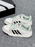 adidas「面包鞋」COURTIC经典运动板鞋男女阿迪达斯官方三叶草 浅绿/奶油白   44 实拍图