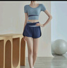VICTORIATOURIST瑜伽服女跑步运动套装秋冬健身服普拉提短袖短裤带胸垫两件套 实拍图