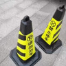 腾驰 反光路锥 橡胶方锥桶禁止停车牌雪糕桶路障警示柱 黄黑斜纹无字 实拍图