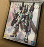 BANDAI万代 MG系列 高达模型 1/100 敢达拼装拼插模型 男孩生日玩具礼物 MG 独角兽高达全武装型 KA版 实拍图