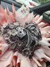 花旺鲜花速递花礼乌梅子酱玫瑰花束生日礼物送女友老婆真鲜花同城配送 【宝藏女孩】33朵乌梅子酱玫瑰拼心形|dyg97 实拍图