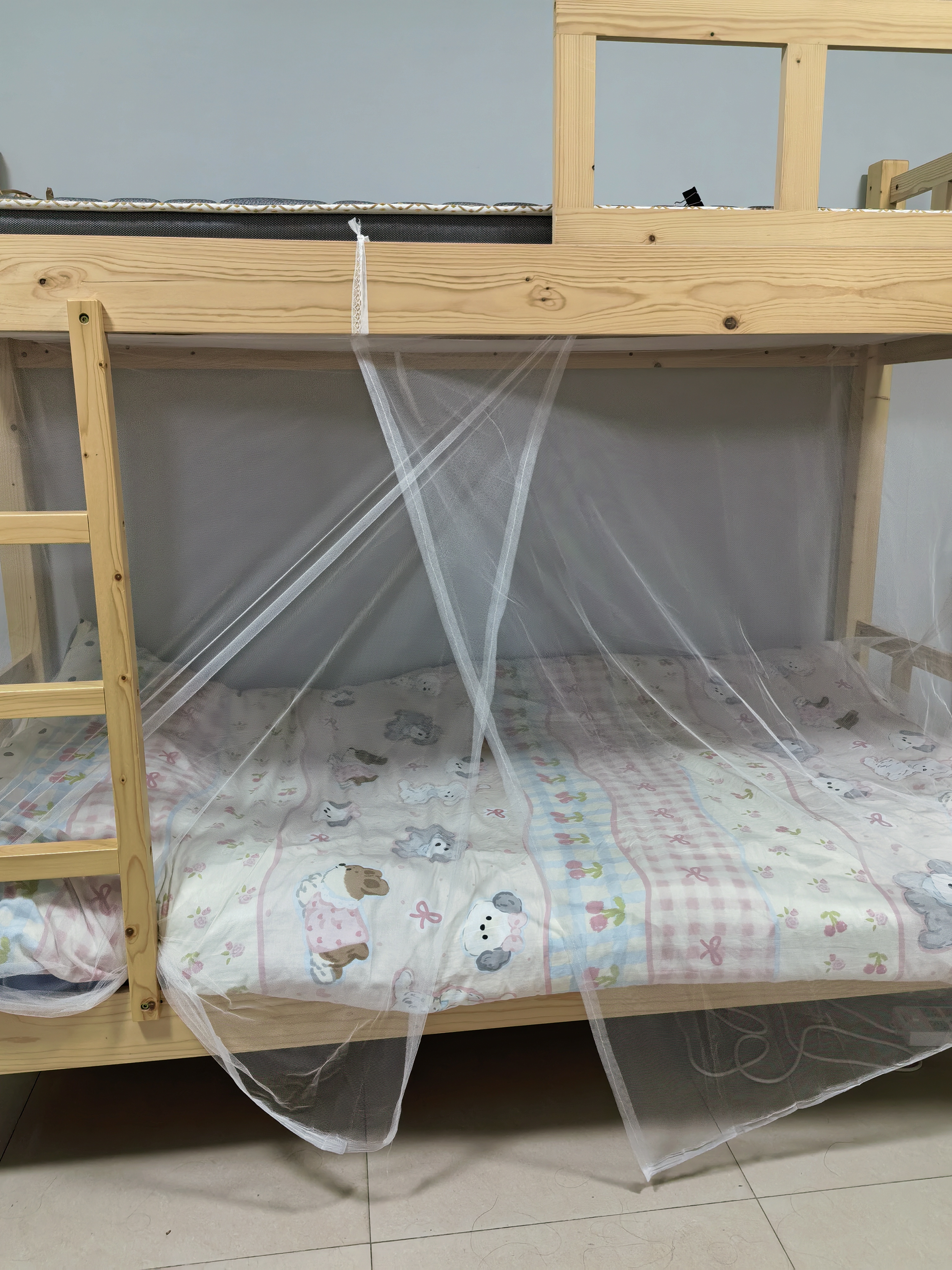爱宝适学生蚊帐宿舍上下铺适用家用免安装单开门防尘蚊帐0.9m白色S845 实拍图