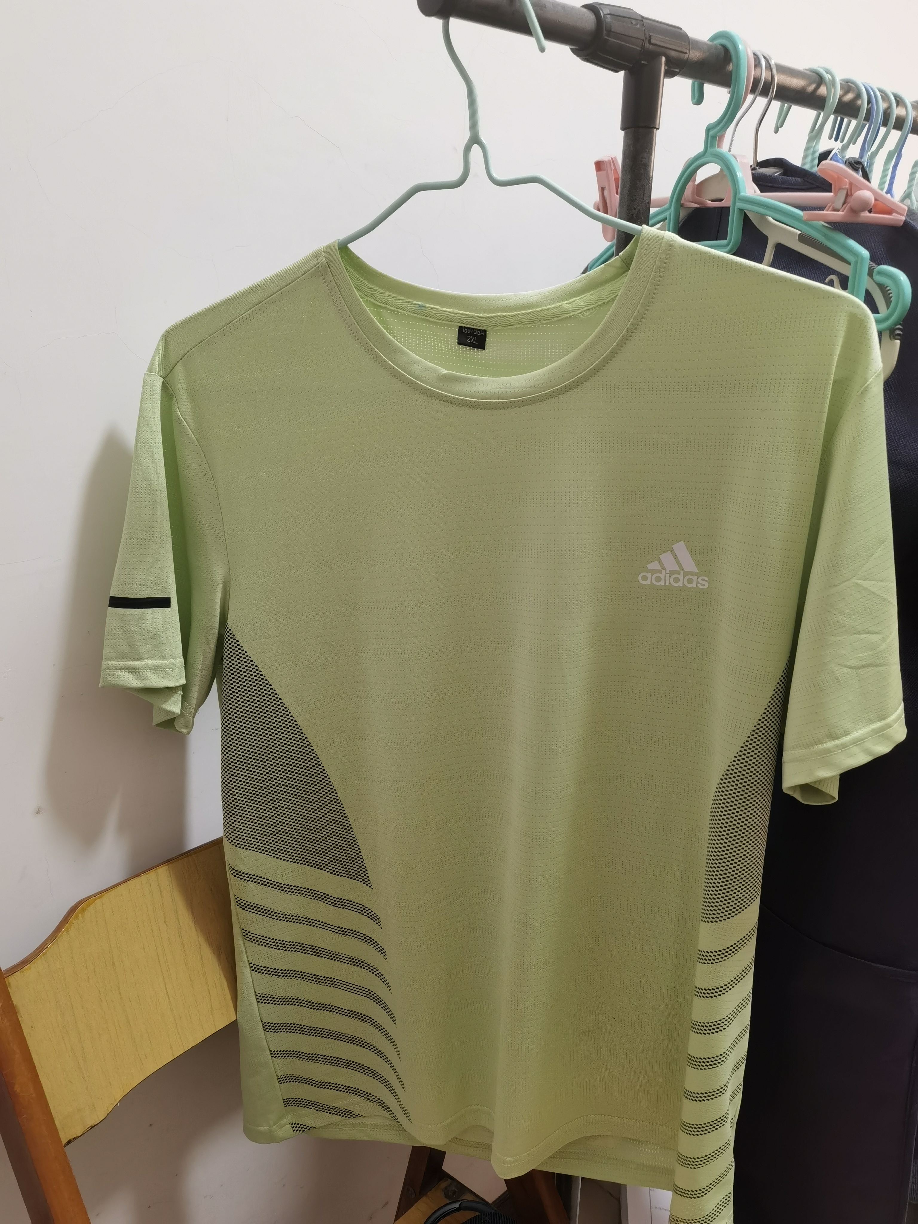 品牌断码运动短袖T恤男夏季速干衣宽松冰丝上衣体恤健身训练半袖t AD2302豆绿 2XL （建议125-140斤） 实拍图