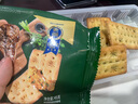 煌记黑松露火腿苏打饼干薄脆香菜牛肉馅酥脆巧克力曲奇休闲零食大礼包 青柠三文鱼饼干64g 实拍图