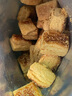 恰咩海盐焦糖酥100g/袋 酥脆解馋小零食办公室千层酥点心饼干休闲食品 海盐焦糖味【无铁盒】 实拍图