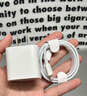 Apple/苹果 20W USB-C手机充电器 原装充电器手机快充头苹果充电器  适用iPhone/iPad/Watch/AirPods 实拍图