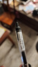 白雪（snowhite）按动中性笔0.7黑色速干按压式加粗签字笔学生用硬笔书法练字笔粗笔 G-103.7黑色12支  实拍图