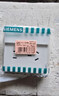 西门子（SIEMENS）86型墙壁电源开关插座面板 皓彩系列米绒白 奶油风哑光款 五孔插座带开关 实拍图