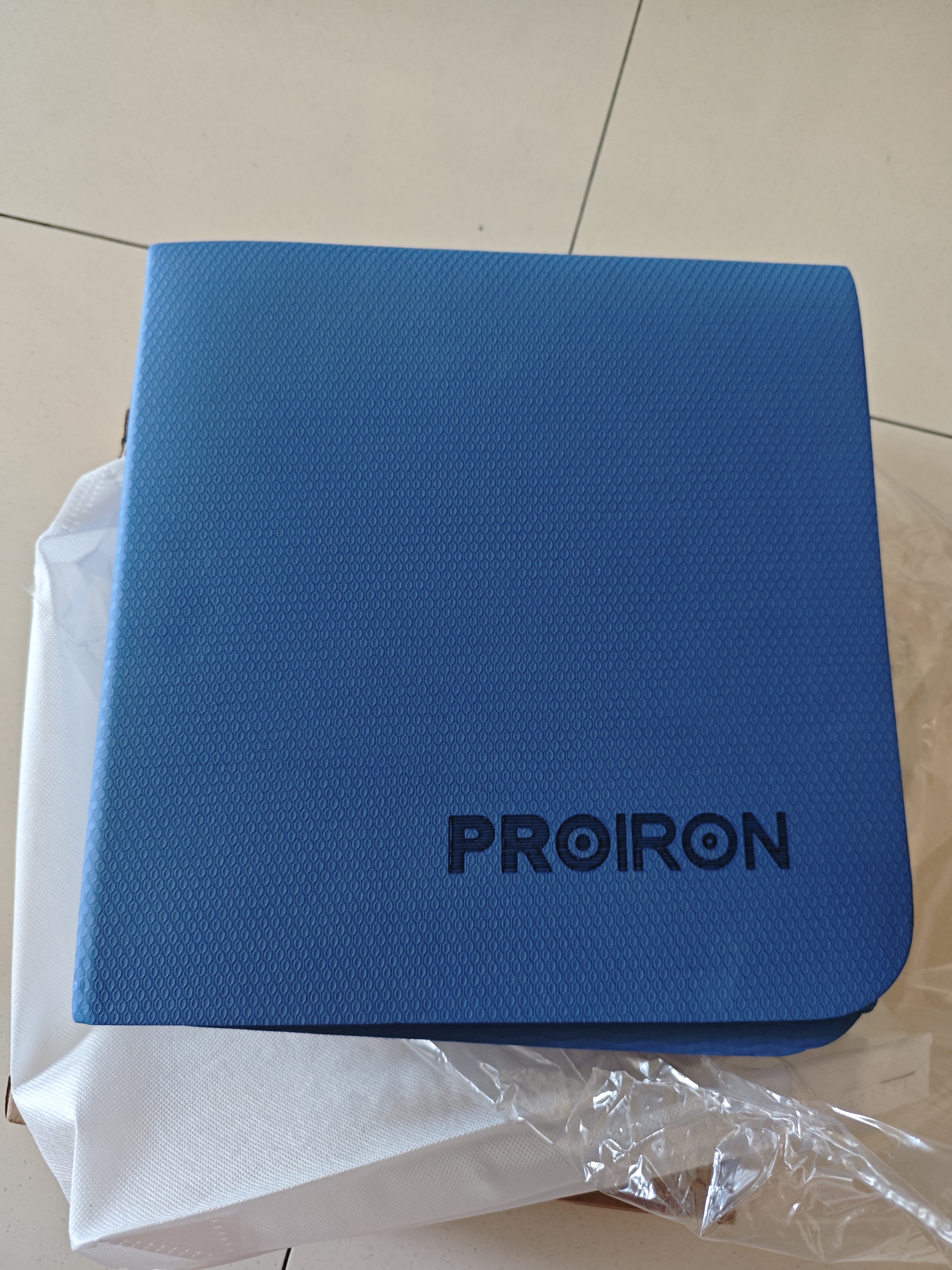 PROIRON普力艾 折叠瑜伽垫tpe便携防滑加厚学生午休垫男女健身减震地垫蓝 实拍图