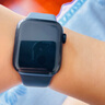 Apple【赠品福利】Watch SE 智能手表GPS款40毫米午夜色铝金属表壳午夜色运动型表带M/L 实拍图
