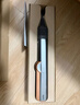 戴森（DYSON）Airstrait HT01 吹风直发器 干发直发二合一 利用气流轻松造型 吹风机 直板夹  镍铜色 实拍图