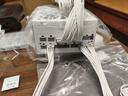 华硕ROG STRIX 白金雷鹰 1000W白色氮化镓电源 ATX3/显卡优先稳压/全日系电容/全模组/适配40/50系显卡 实拍图