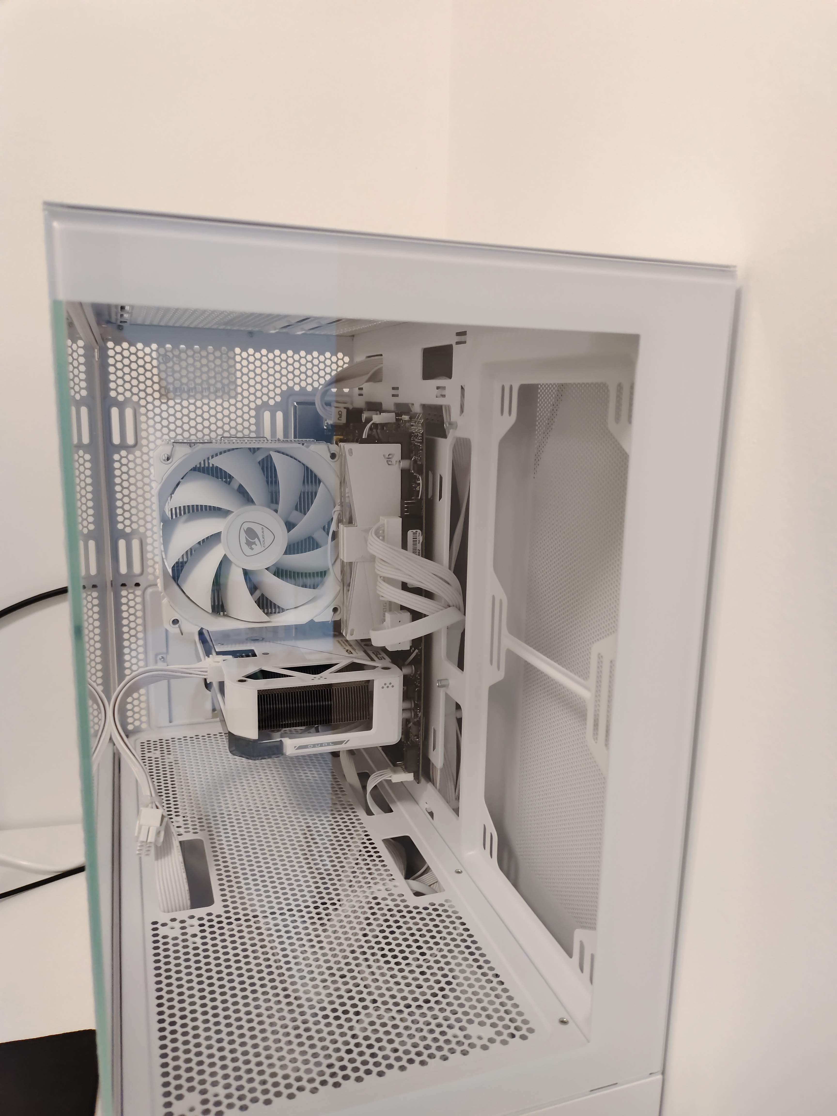 华硕Ultra7-265KF整机 5070主机 RTX5060Ti显卡 高端电竞设计师游戏台式组装电脑主机全套 DIY组装机 i7 14790F+5060Ti+32G+1T|二 单主机（不含显示器） 实拍图