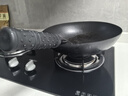 京东京造章丘手工锻打铁锅 铁锤纹炒菜锅燃气灶可用无涂层防粘 带盖 32cm 实拍图