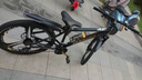 凤凰上海凤凰山地车自行车男士女式学生成人变速宽胎越野公路赛单车 【钢架/全套竞速轴承】三刀消黑 24寸24速【建议身高138-168cm】 实拍图