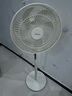 美的（Midea）【劲风酷爽】七叶轻音柔风电风扇家用遥控落地扇台式桌面小型风扇大风力节能立式摇头电扇 SAH30BK 实拍图