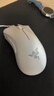 雷蛇（Razer）炼狱蝰蛇标准版有线鼠标 人体工学  电竞游戏 右手通用型 吃鸡/LOL/CS GO游戏鼠标 白色 实拍图