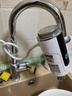 奥克斯（AUX）电热水龙头热水器加热水龙头快速热水变频恒温厨房下进水 【变频恒温】雪山白+漏保插头+万向喷头 实拍图