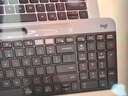 罗技（Logitech）时尚系列 K580 键盘 蓝牙键盘 办公键盘 无线键盘 便携超薄键盘 笔记本键盘 平板键盘 星空灰 实拍图