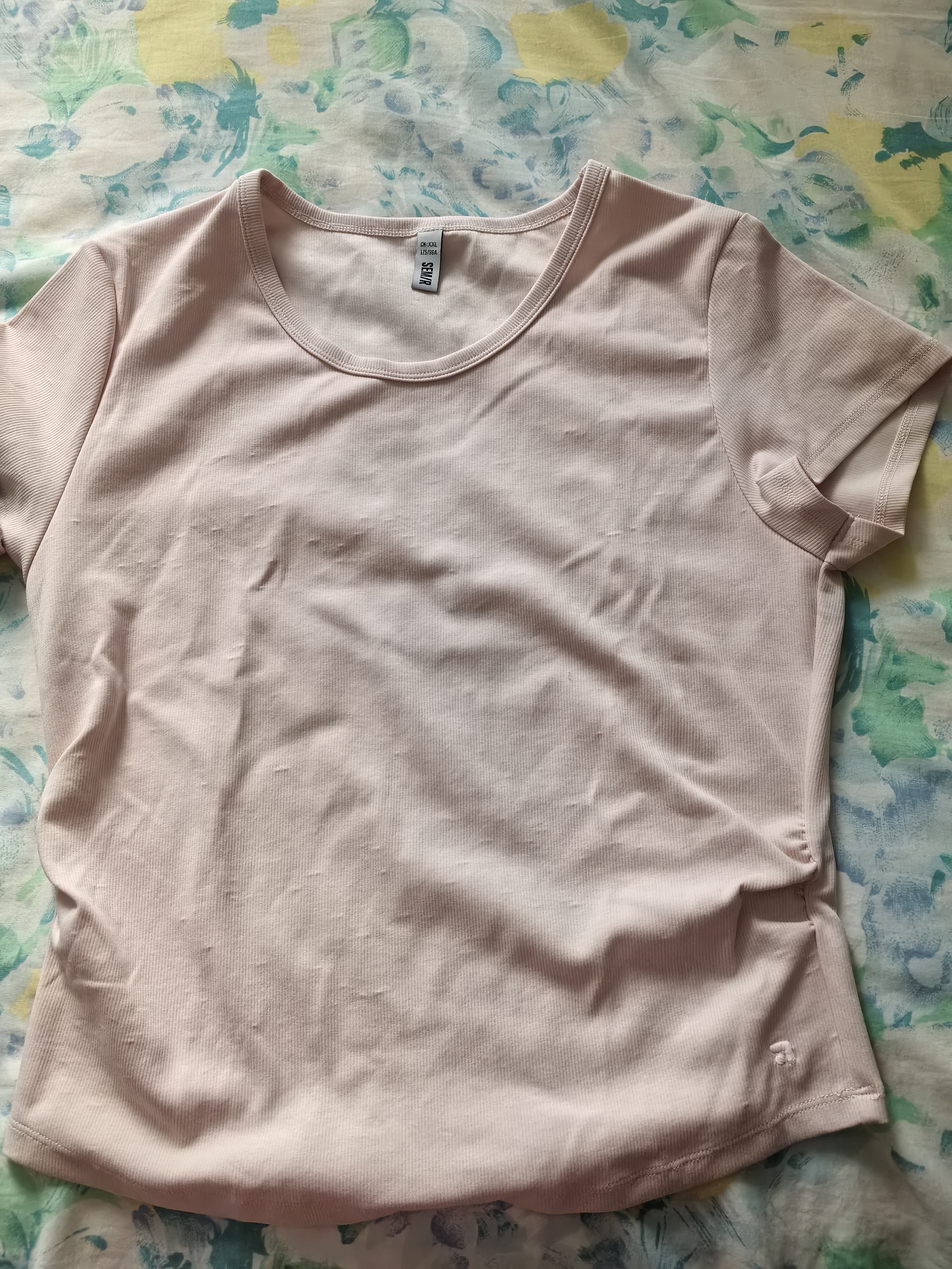 森马（Semir）短袖t恤女短款修身圆领内搭26夏凉感收腰V领上衣辣妹109326100003 实拍图