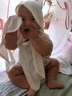BabyWatch宝宝防晒衣服小月龄婴幼儿斗篷男女童冰丝防紫外线披风 【原纱防晒UPF50+】变色印花款白 均码 （0-3岁适用） 实拍图