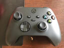 微软Xbox无线游戏手柄 磨砂黑+USB-C线 蓝牙适配Xbox/PC/平板/手机Steam促销 明末：渊虚之羽 双影奇境 实拍图