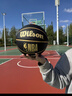 威尔胜（Wilson）7号篮球PU材质NBA成人室内室外防滑耐磨TAKE-OFF系列黑金 实拍图