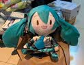 绿音fufu玩偶MIKU周边抱枕雪深海樱粉未来毛绒公仔女友生日礼物女 32cm 绿色初音【无蝴蝶结】 现货+礼袋+贺卡 实拍图