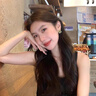 KRISTEN JUDI绿色花朵耳环女小众气质耳钉甜美学生高级感精致耳饰520生日礼物 送女友老婆闺蜜实用浪漫礼物 金色花瓣耳坠纪念日礼盒 实拍图